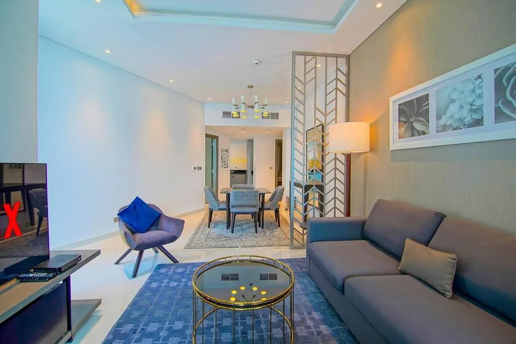 Luxury Hotel Apartment With A Canal View دبي