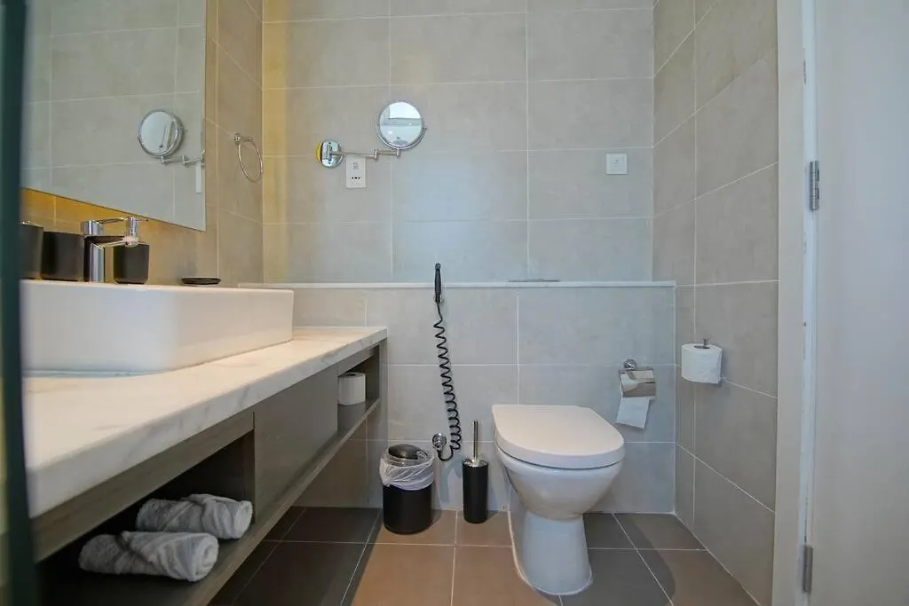 Luxury Hotel Apartment With A Canal View دبي